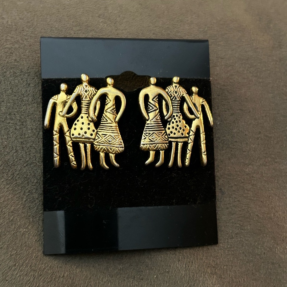 Laurel Burch Gold Tone Tribal People Design Earrings
